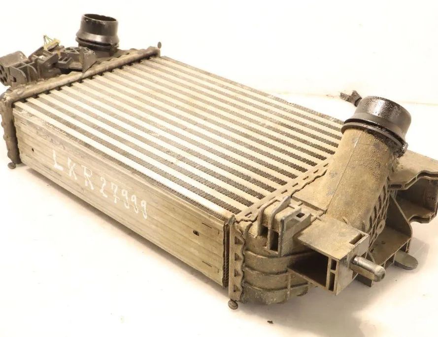 OPEL Meriva 2 generation (2010-2020) Starpdzesētāja/interkūlera radiators 13.283.251 32944479