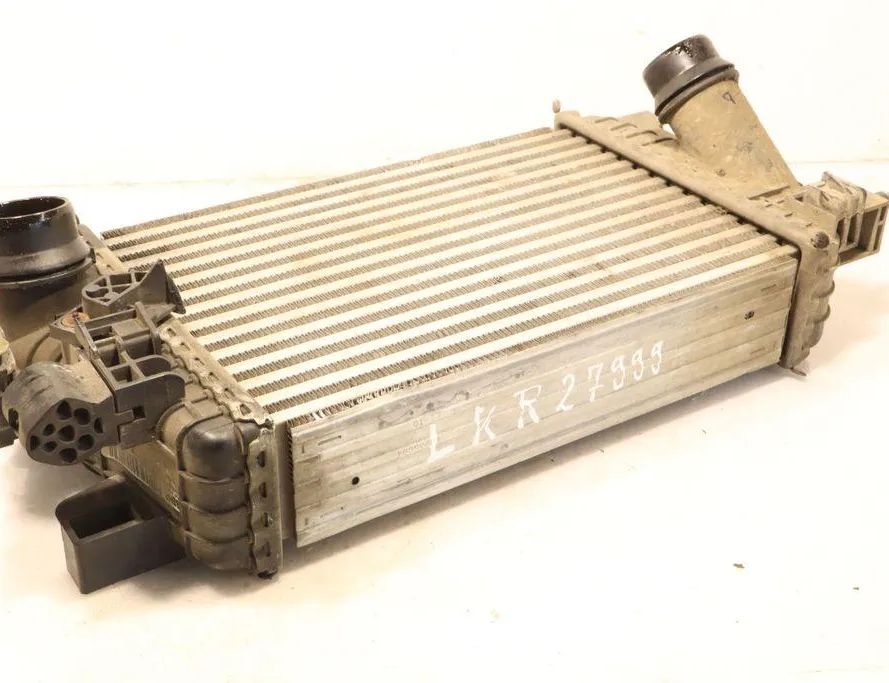 OPEL Meriva 2 generation (2010-2020) Starpdzesētāja/interkūlera radiators 13.283.251 32944479