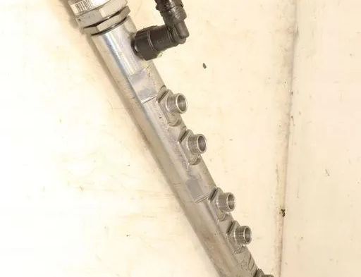 BMW 1 Series F20/F21 (2011-2020) Fuel Rail 0445214182 32945152