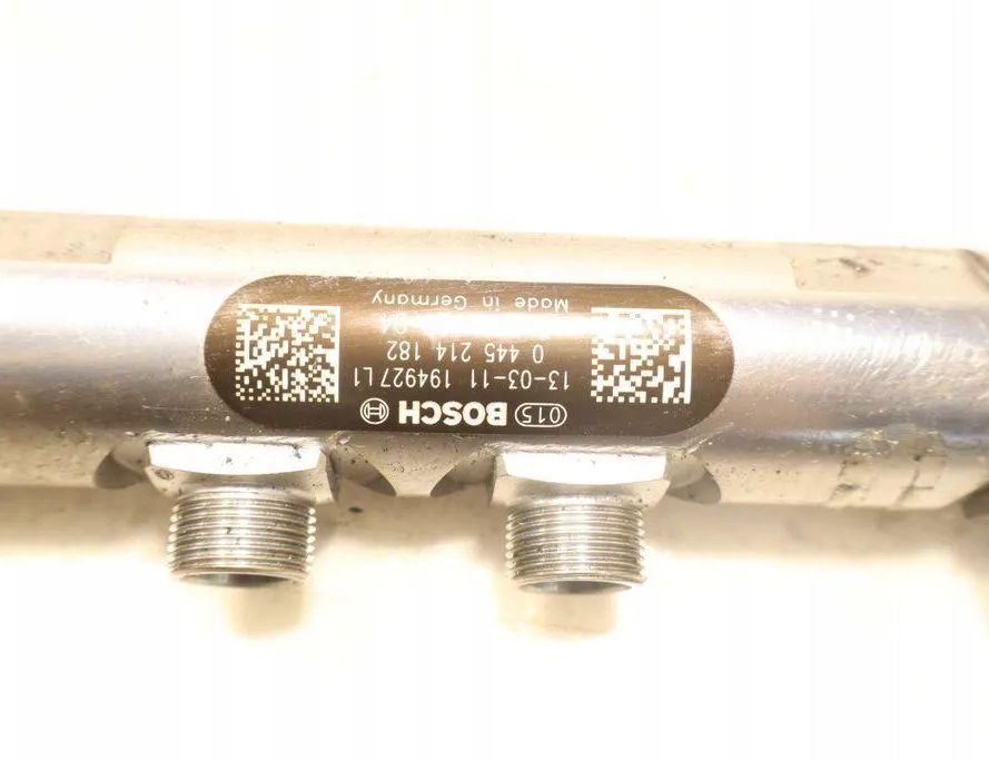 BMW 1 Series F20/F21 (2011-2020) Fuel Rail 0445214182 32945152