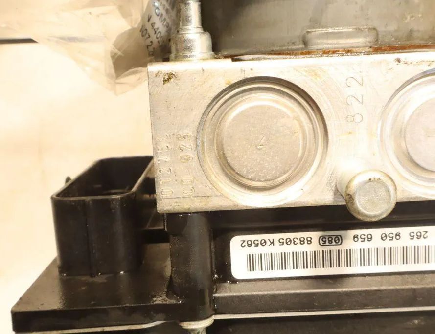 PEUGEOT 407 1 generation (2004-2010) ABS Pump 32945768