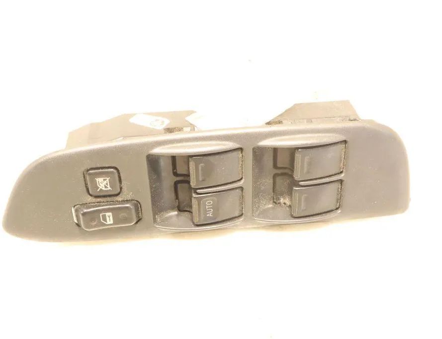 TOYOTA RAV4 2 generation (XA20) (2000-2006) Кнопка стеклоподъемника передней левой двери 32945871