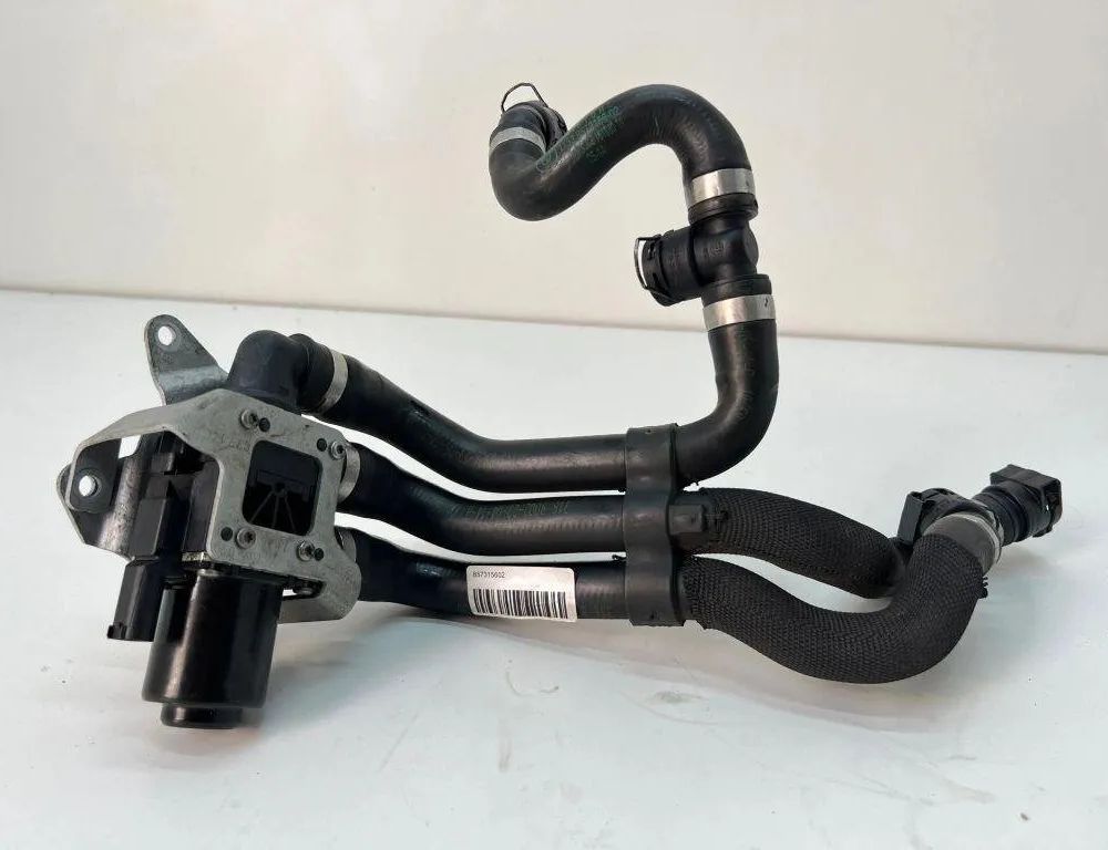 BMW 3 Series F30/F31 (2011-2020) Dzesēšanas cirkulācijas motorīts 8512236 31896186