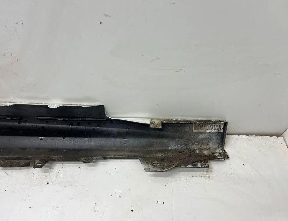 BMW 4 Series F32/F33/F36 (2013-2020) Left Side Plastic Sideskirt Cover 31996264