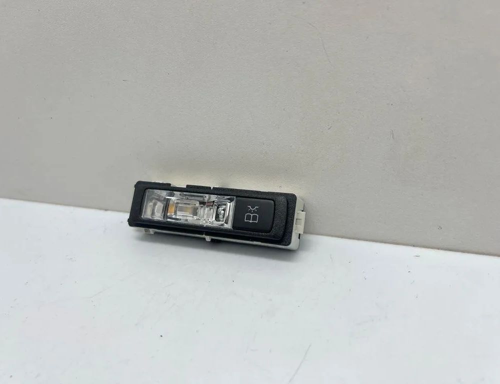 MERCEDES-BENZ C-Class W205/S205/C205 (2014-2023) Interior Lighting A0009069005 31997736