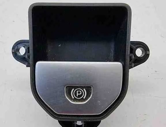 LAND ROVER Range Rover Evoque L538 (1 gen) (2011-2020) Handbrake Button GJ322B623 32420745