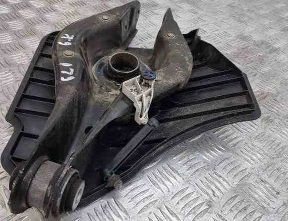 BMW 3 Series G20/G21/G28 (2018-2024) Aizmugurējā kreisā svira/ričags 6886448 32437174