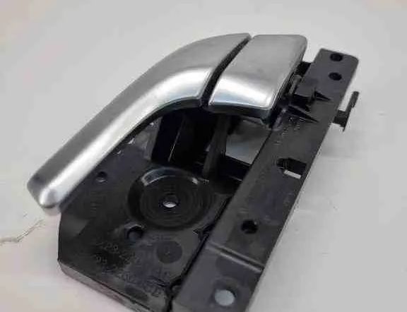 LAND ROVER Range Rover Evoque L538 (1 gen) (2011-2020) Kreisais priekšējais iekšējais atvēršanas rokturis BJ3222601AB 32586291