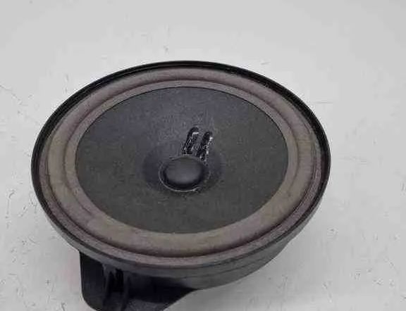 MERCEDES-BENZ CLA-Class C118 (2019-2023) Aizmugurējo kreiso durvju skaļrunis A2478201402 32587202