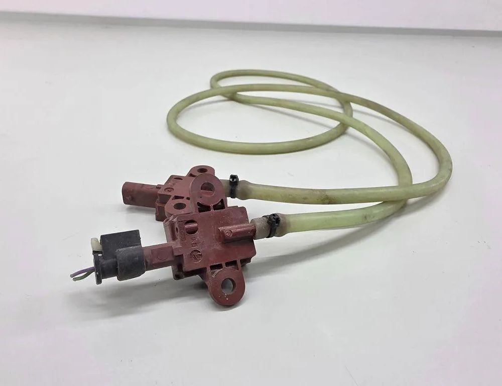 MINI Cooper F56 (2013-2020) Front Left Impact Sensor 9337656 32970829