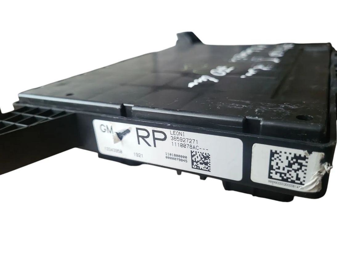 OPEL Astra J (2009-2020) Fuse box 365927271,ID3224 28164977