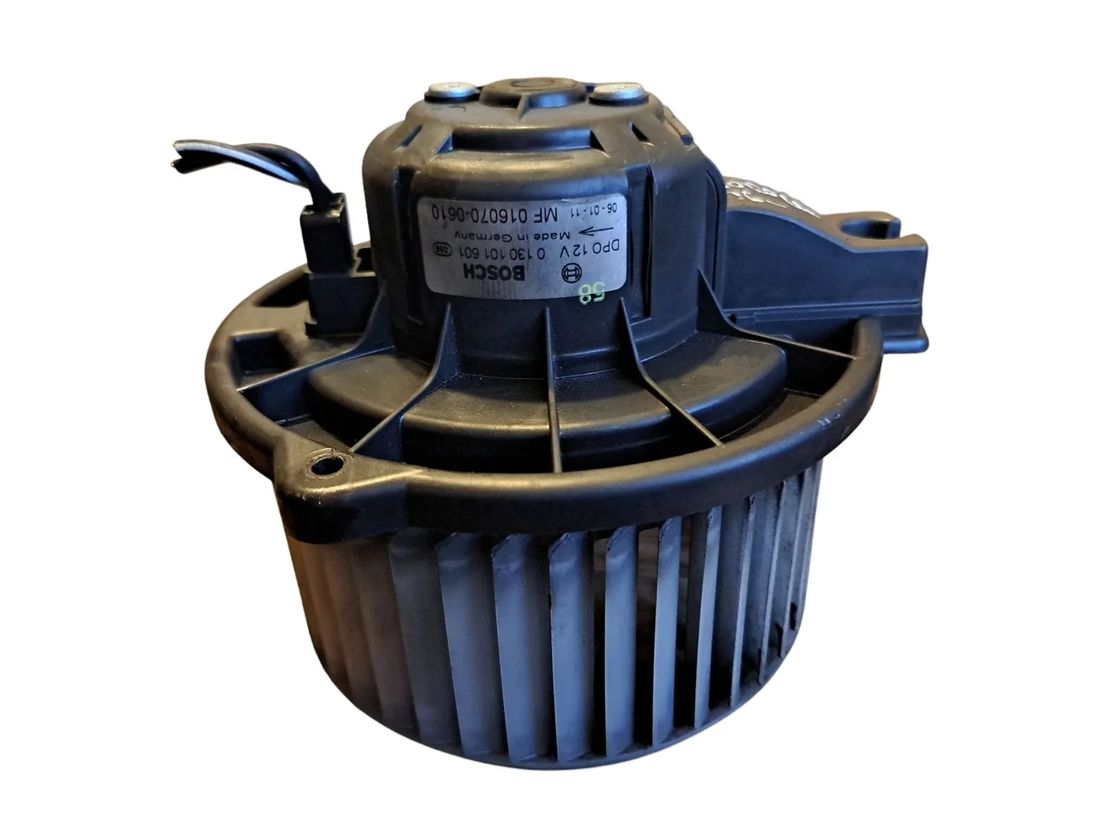 TOYOTA Corolla 10 generation E140/E150 (2006-2013) Sildītāja ventilators MF0160700610,ID4168 28341034