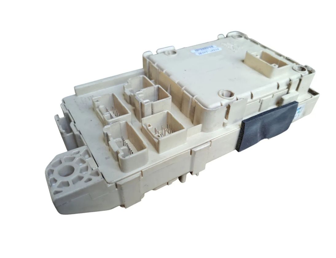 TOYOTA Avensis Verso 1 generation (2001-2003) Drošinātāju kārba 8922144030,ID8188 30292942