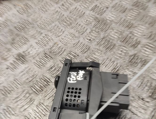 FORD Focus 2 generation (2004-2011) Lukturu vadības slēdzis 4m5t13a024ea 28149196