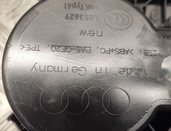 AUDI A3 8V (2012-2020) Cup Holder a053629 28235359