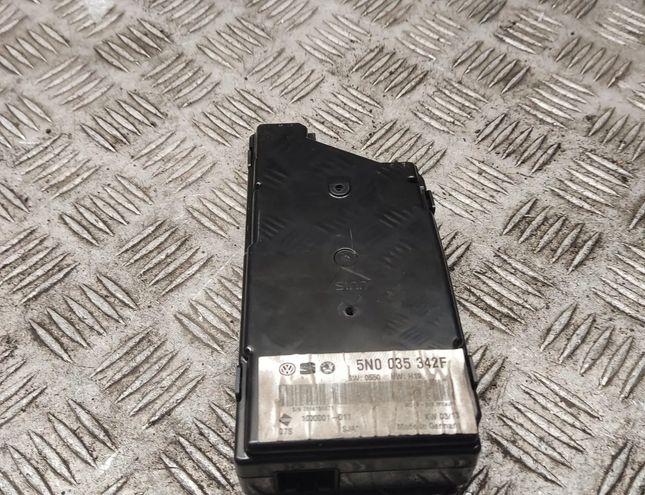 VOLKSWAGEN Passat B7 (2010-2015) Navigation Control Switch 5n0035342f 28462512