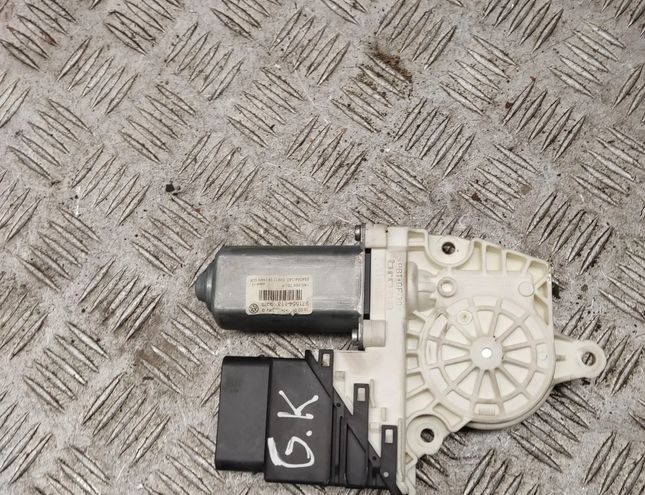 VOLKSWAGEN Passat B6 (2005-2010) Rear Right Door Window Control Motor 1k0959703p 32958522