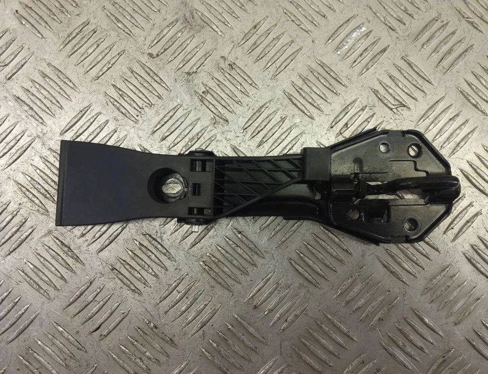 LAND ROVER Range Rover 1 generation (1970-1994) Крюк капотa 4G0823480A 30985937