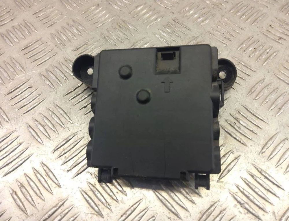 AUDI A6 C8/4K (2018-2024) Распределительная коробка 4G0937517 30989574