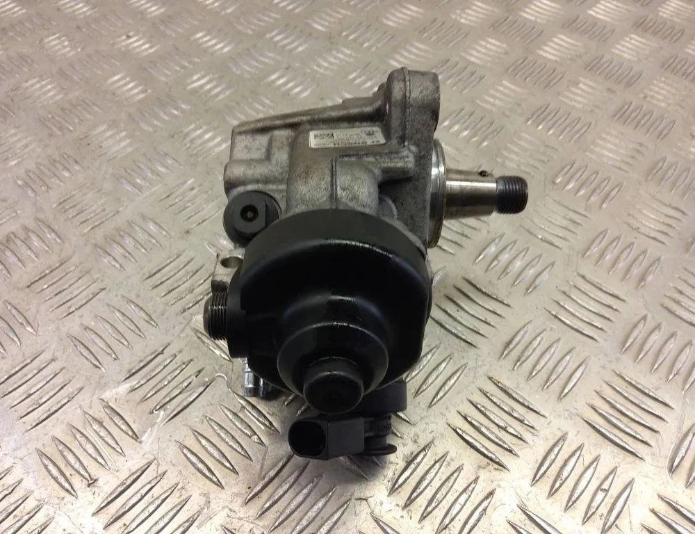 AUDI A6 C8/4K (2018-2024) Топливный насос 0445010529 30993327