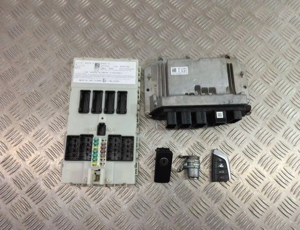 BMW X1 F48/F49 (2015-2023) Комплект зажигания 8662851 30997357