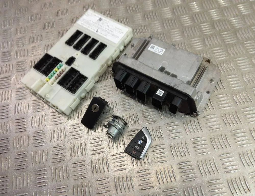 BMW X1 F48/F49 (2015-2023) Комплект зажигания 8662851 30997357