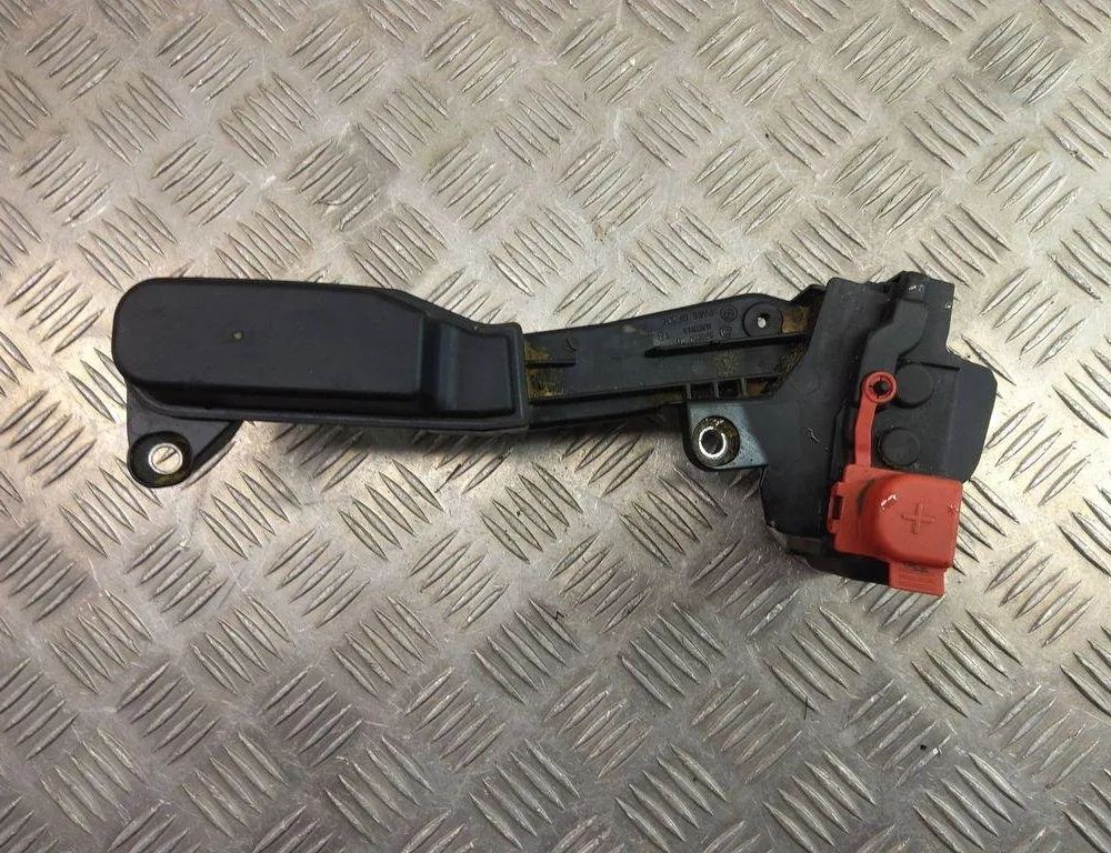 BMW X3 G01 (2017-2024) Power Distribution Box 9339823 31002112