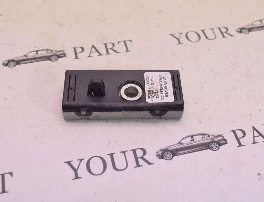 LAND ROVER Range Rover 4 generation (2012-2022) Bootlid Antenna Amplifier CPLA18K891AA 31003027