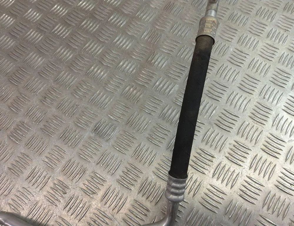 BMW X1 F48/F49 (2015-2023) AC Hose Pipe 9209721 31003708