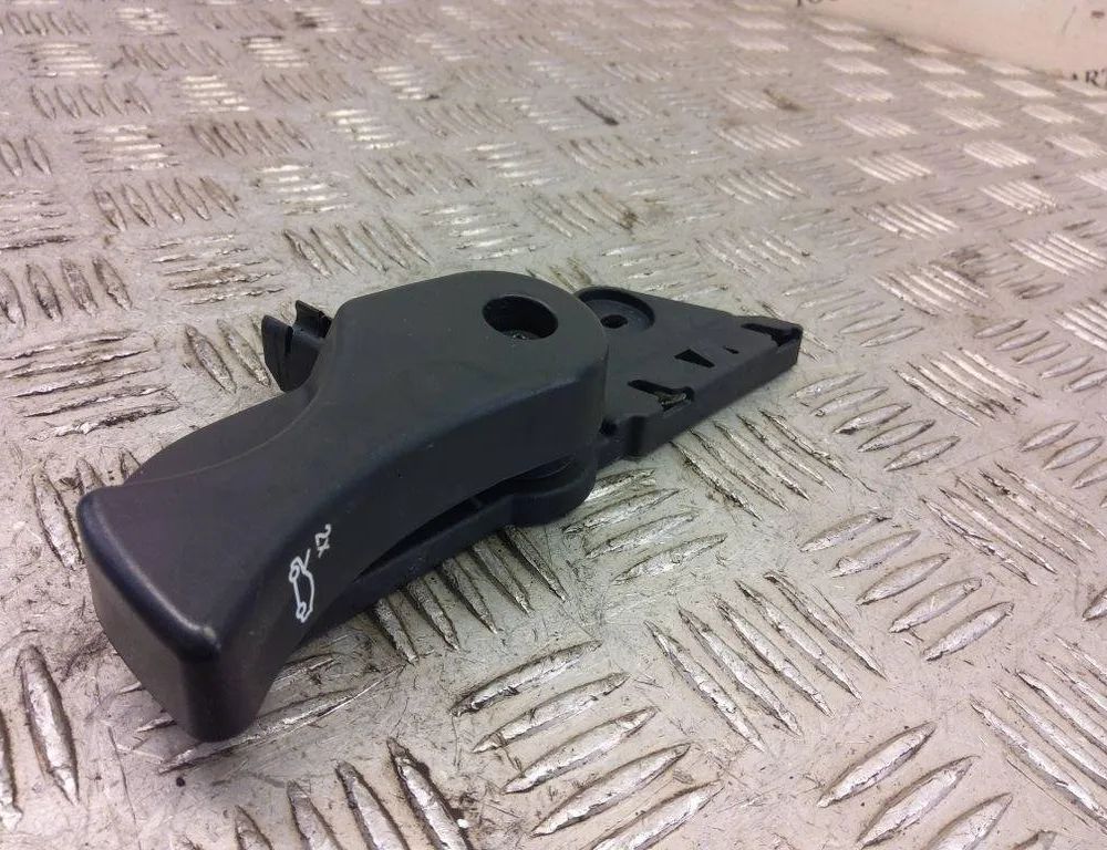 BMW 2 Series F22/F23 (2013-2020) Motora pārsega atlaišanas rokturis 7221914 31004261