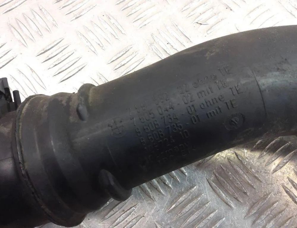BMW X3 F25 (2010-2017) Intercooler Hose Pipe 7597592,7605044 31004884