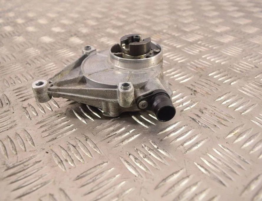 BMW 1 Series F20/F21 (2011-2020) Vakuuma sūknis 7622380 31010878