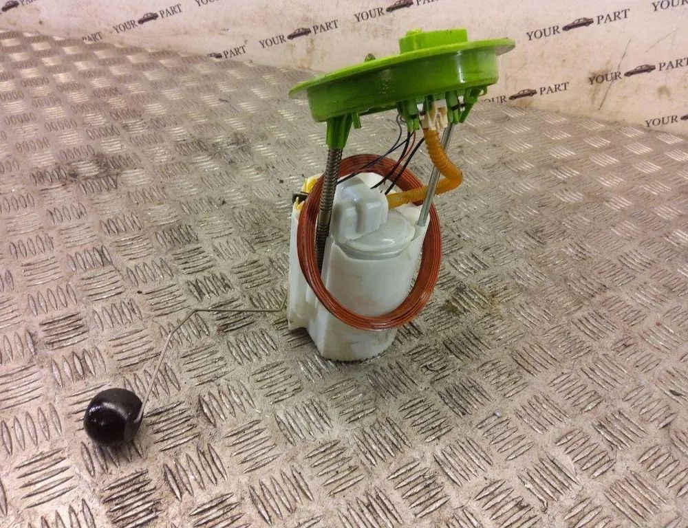 VOLKSWAGEN Golf 8 generation (2019-2023) Топливный насос 0580200399 31254969