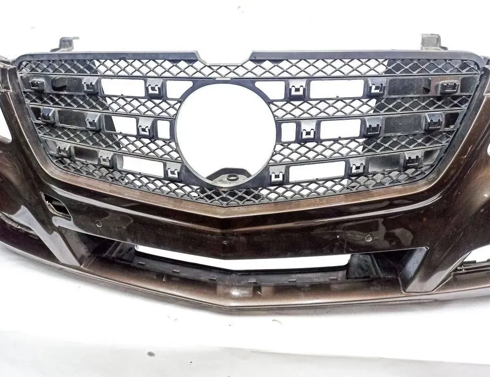 MERCEDES-BENZ R-Class W251 (2005-2017) Бампер передний C796U 33534675