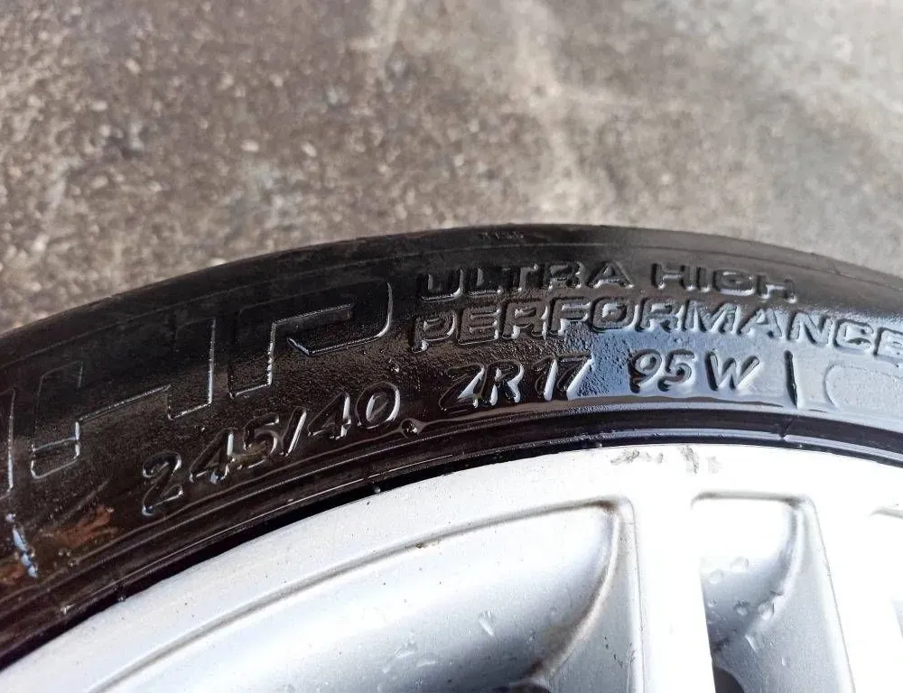 MERCEDES-BENZ C-Class W204/S204/C204 (2004-2015) Комплект колес A2044014502 33535189