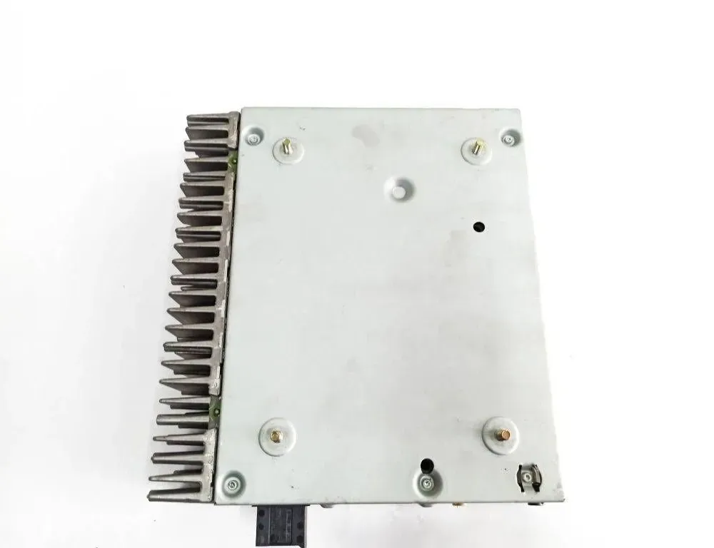 MERCEDES-BENZ E-Class W211/S211 (2002-2009) Усилитель звука 41140021 33536075