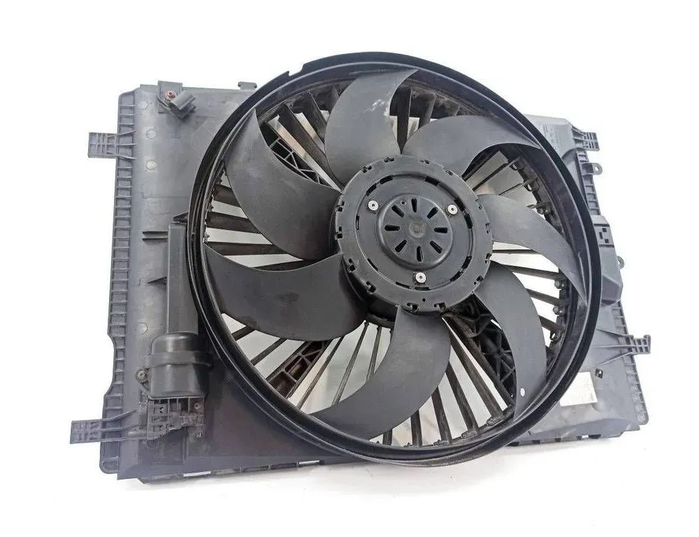 MERCEDES-BENZ C-Class W204/S204/C204 (2004-2015) Вентилятор радиатора A2045001055 33536685