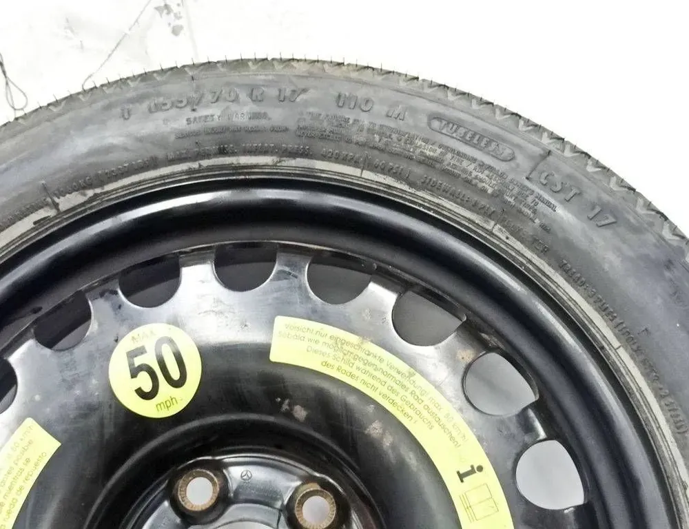 MERCEDES-BENZ CLS-Class C219 (2004-2010) Передняя часть переднего левого подкрыльника 175701 33537090