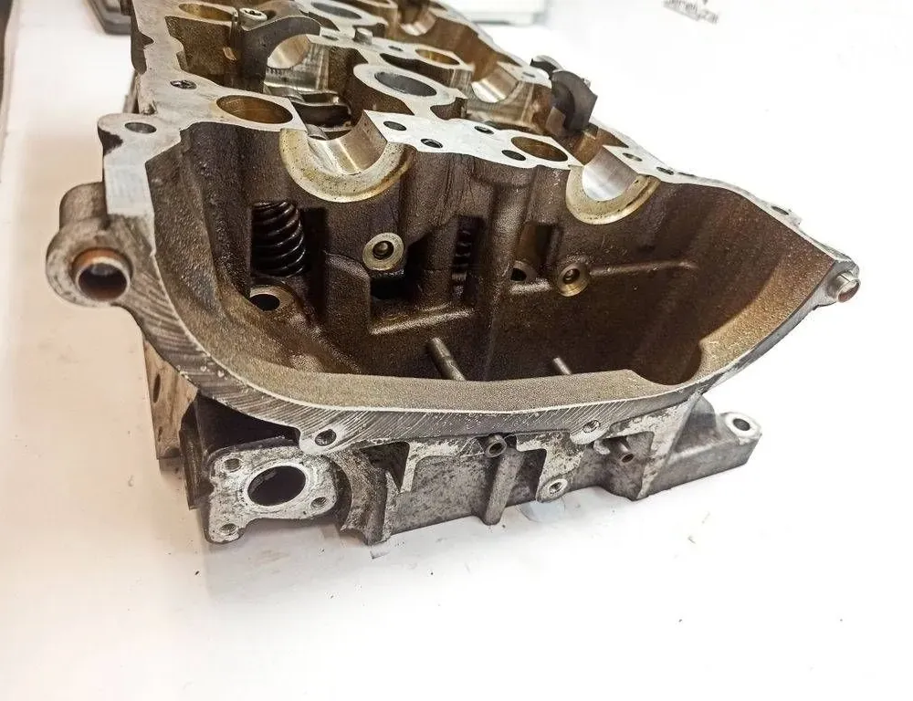 MERCEDES-BENZ R-Class W251 (2005-2017) Голова двигателя 0255837 33537516