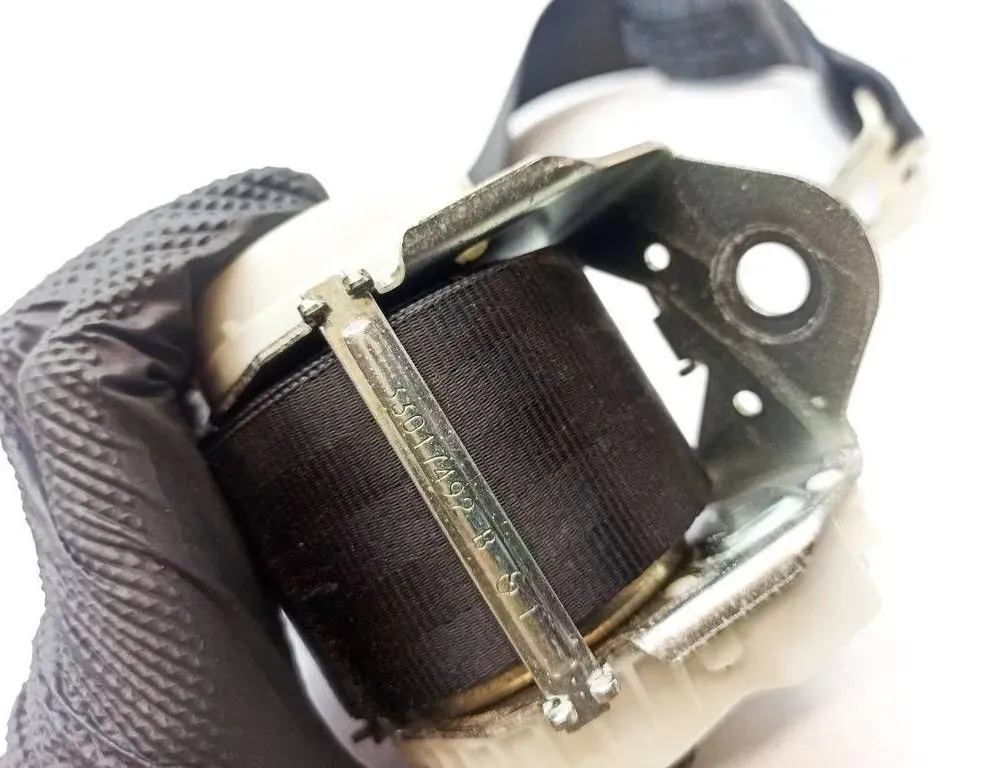 VOLKSWAGEN Eos 1 generation (2006-2020) Ремень безопасности задний правый 33017492B 33537540