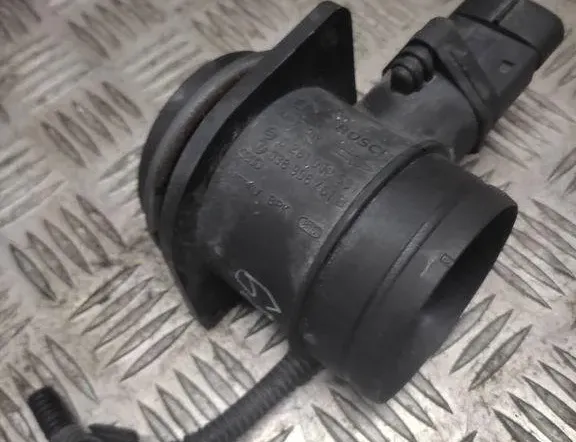 SKODA Fabia 1 generation  (2004-2007) Воздухомер воздушного фильтра 038906461,0281002531 32010801