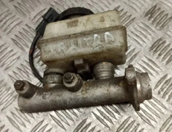 HYUNDAI Lantra J2 (1995-2000) Рабочий тормозной цилиндр 32021586