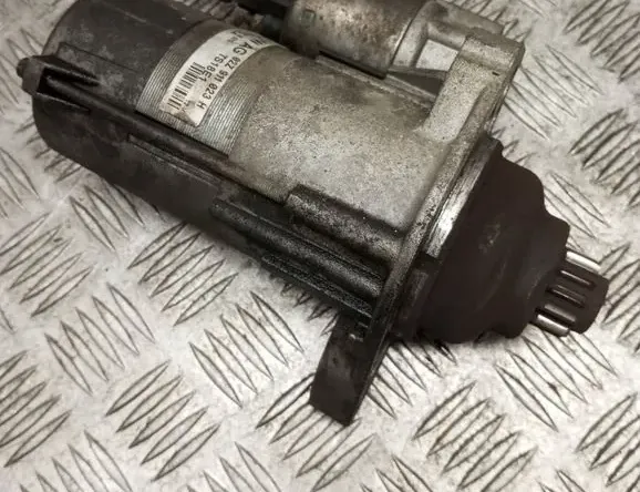 SKODA Roomster 5J  (2010-2015) Стартер 02Z911023H 33204034