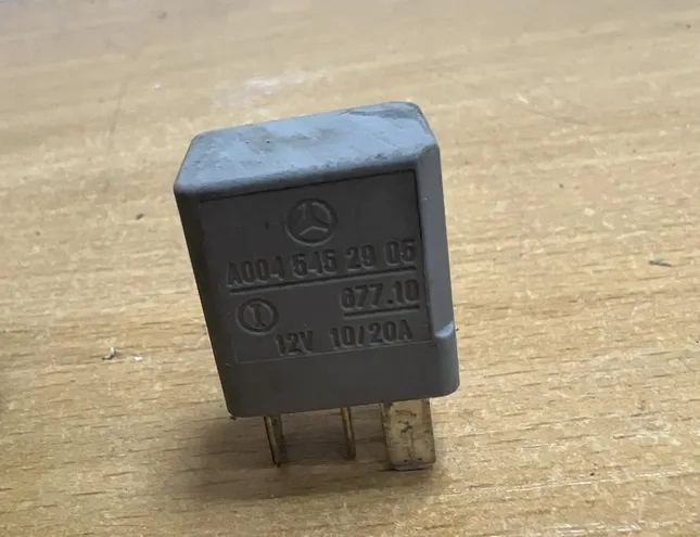 AUDI Q7 4L (2005-2015) Relejs #F33,A0045452905 23907737