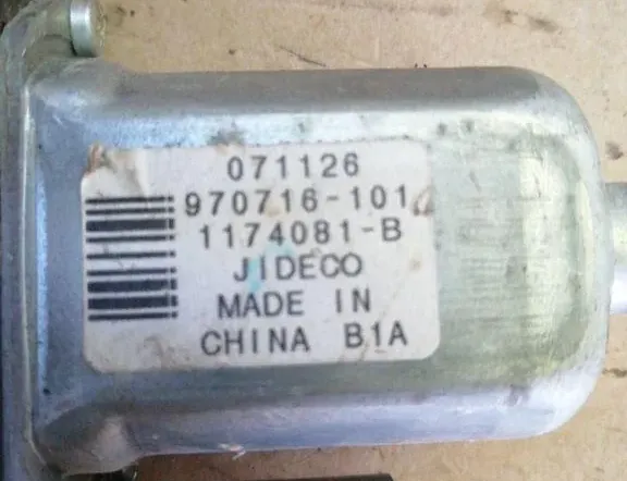 VOLVO S80 2 generation (2006-2020) Front Right Door Window Regulator 071126,970716101,1174081B 34172816