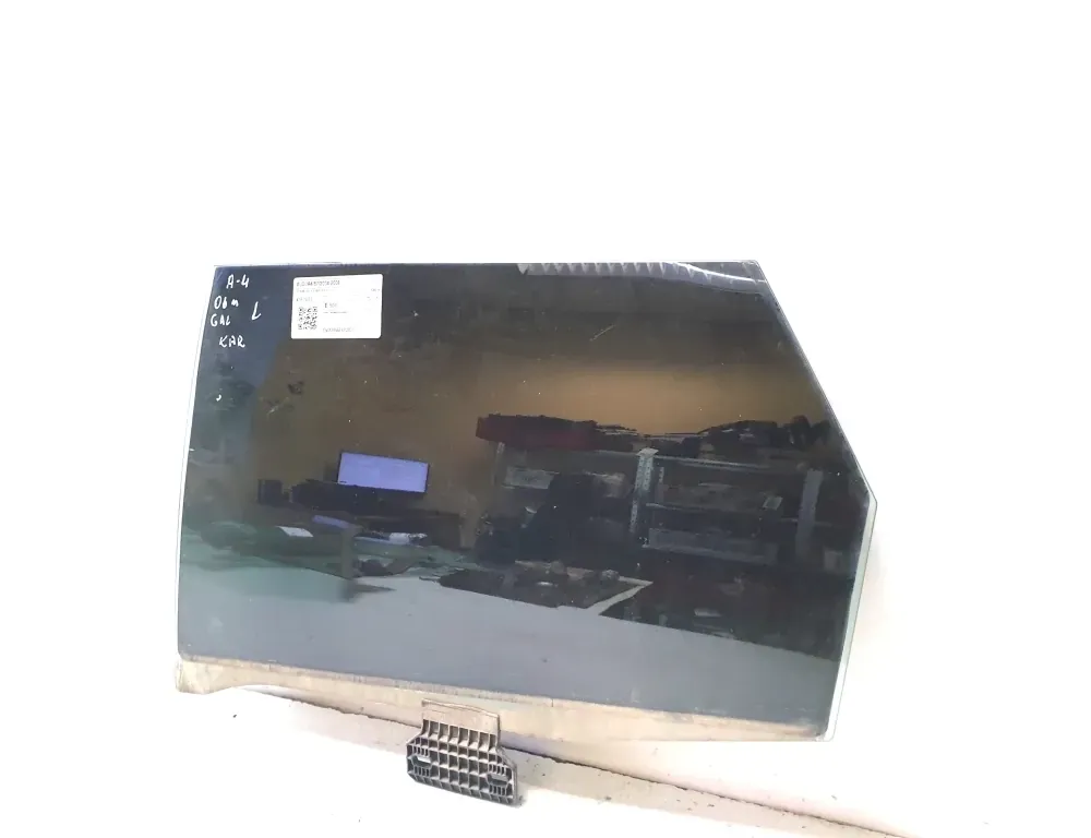AUDI A4 B7/8E (2004-2008) Kreisās puses bīdāmo durvju stikls 43R00081 33206069