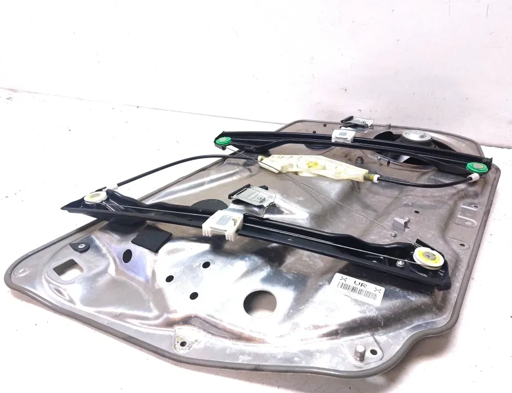 MERCEDES-BENZ GLK-Class X204 (2008-2015) Priekšējo labo durvju logu pacēlājs 963758102 33445205