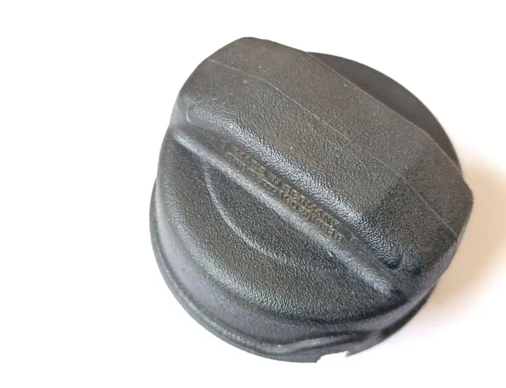 AUDI A4 B5/8D (1994-2001) Fuel tank cap 1H0201553B 31280444