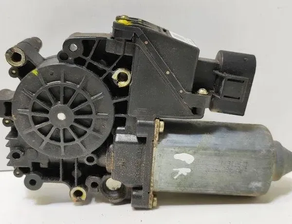 AUDI A6 C8/4K (2018-2024) Маторчик стеклоподъемника передней левой двери 119024114 31349158