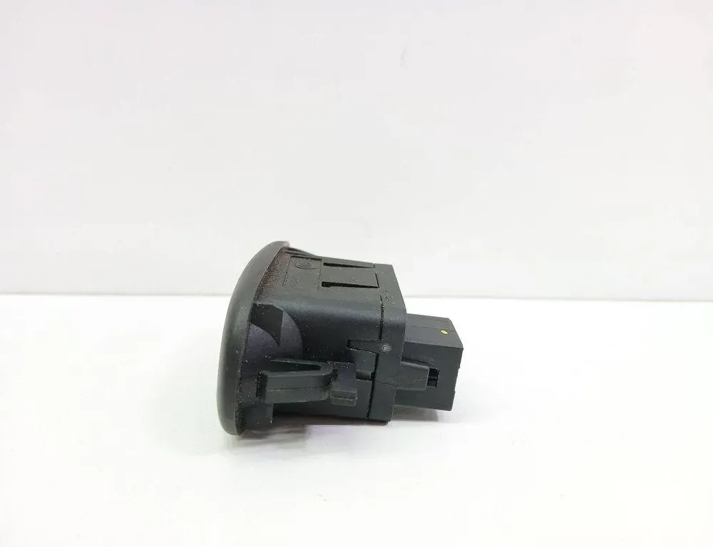 CITROËN C5 1 generation (2001-2008) Кнопка стеклоподъемника задней правой двери 96401469XT 31379110